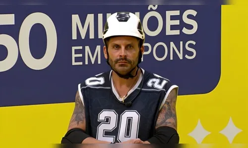 Equipe de Henri Castelli atualiza estado de saúde do ator