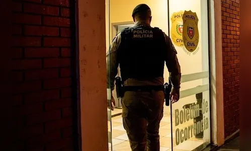 Homem bêbado furta bicicleta e cai em vala durante fuga em Apucarana