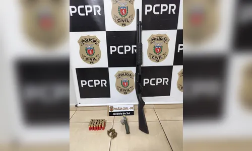 Polícia apreende armas em casa de suspeito de violência doméstica