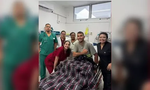 Resgatado no Pico Paraná: Jovem posa no hospital e segue estável