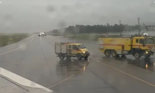 Voo da Latam é cancelado em SC após princípio de incêndio em motor