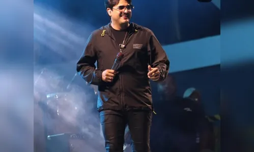 Polícia investiga cantor João Lima por violência doméstica; veja o vídeo