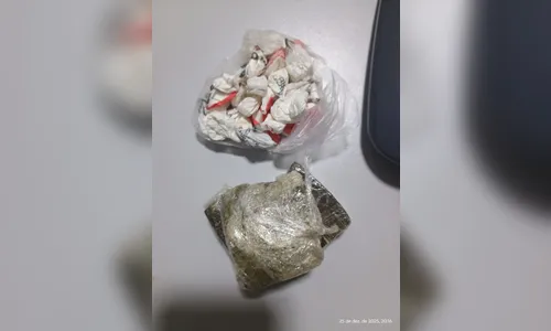 Passageira de carro de aplicativo é presa com drogas em Arapongas