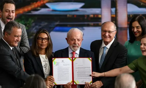 Lula veta integralmente PL da Dosimetria, que beneficiaria Bolsonaro