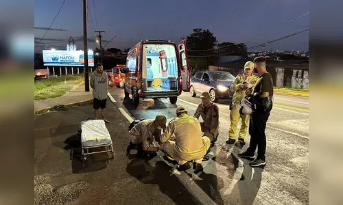 Mulher fica ferida após sofrer queda de moto em Apucarana