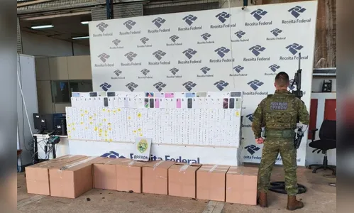 Quase 3 mil iPhones são apreendidos em carga de utensílios domésticos