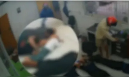 Criminosos rendem criança e roubam mesada em assalto a comércio em SC