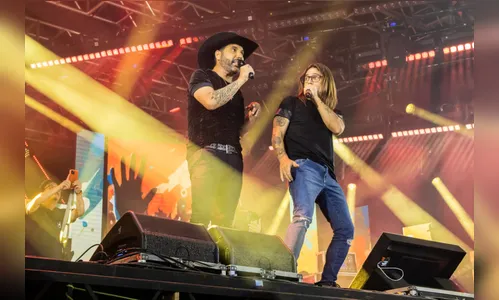 Multidão, música e emoção marcam o encerramento dos 82 anos de Apucarana