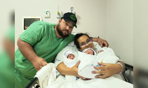 Em caso raro, mulher dá à luz a trigêmeos em parto normal de 15 minutos no PR