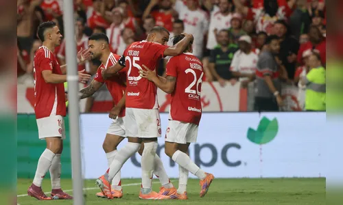 Saiba onde assistir Internacional x Athletico-PR ao vivo nesta quarta-feira (28)