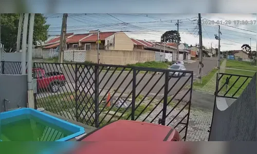 Motorista foge após atropelar criança de 5 anos em faixa de pedestres no PR