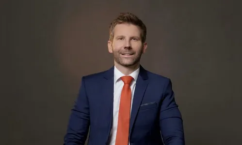 Advogado de Arapongas morre aos 42 anos em decorrência de câncer