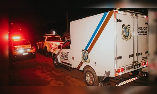 Pai mata filho com facada após discussão no PR