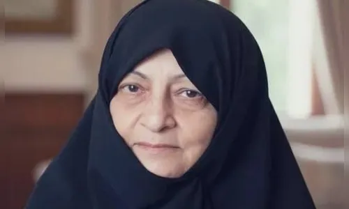 Irã confirma morte de esposa de Khamenei e descarta diálogo com Trump