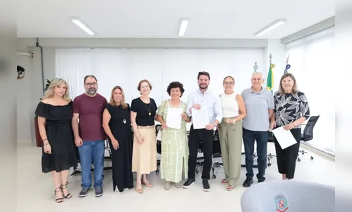 Arapongas assina repasses de mais de R$ 200 mil para duas entidades