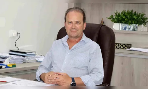 Carlos Gil descarta candidatura a deputado e mantém foco na gestão municipal