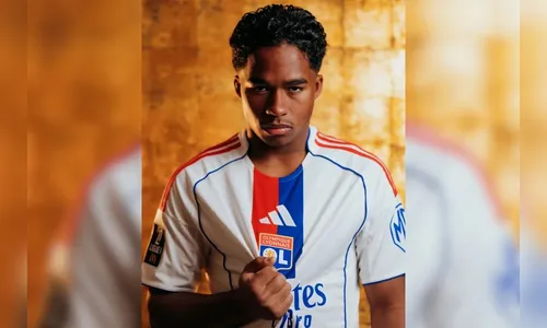 Endrick brilha em derrota do Lyon e provoca Carlo Ancelotti com atuações de destaque