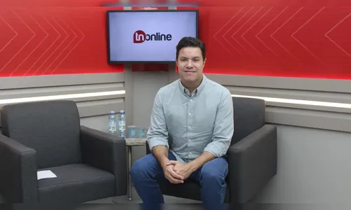 Flávio Bolsonaro confirma Guto Silva como candidato de Ratinho Jr. ao governo do PR