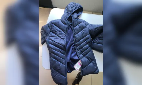 Homem é preso após furtar jaqueta em loja no centro de Arapongas