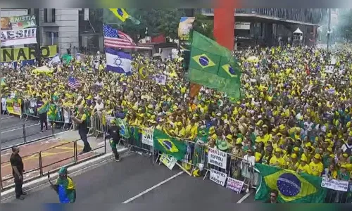 Manifestação na Avenida Paulista pede Bolsonaro livre e Moraes na cadeia
