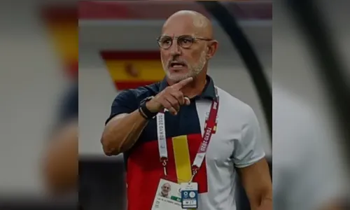 Técnico da Espanha admite que Finalíssima não deve ocorrer no Catar