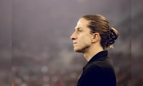 Filipe Luís é demitido pelo Flamengo após goleada sobre o Madureira