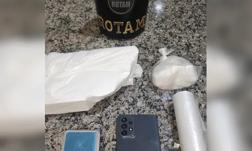 Três homens são detidos após apreensão de quase 850 g de cocaína em Ivaiporã