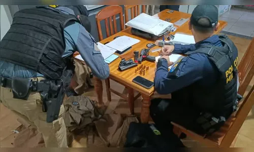 PMs são presos no PR suspeitos de forjar flagrantes e armar criminosos