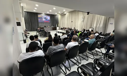 Câmara de Apucarana aprova reajuste de servidores e PSS em extraordinárias