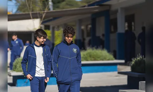 Procura por colégios cívico-militares cresce no PR e fila chega a 20 mil estudantes