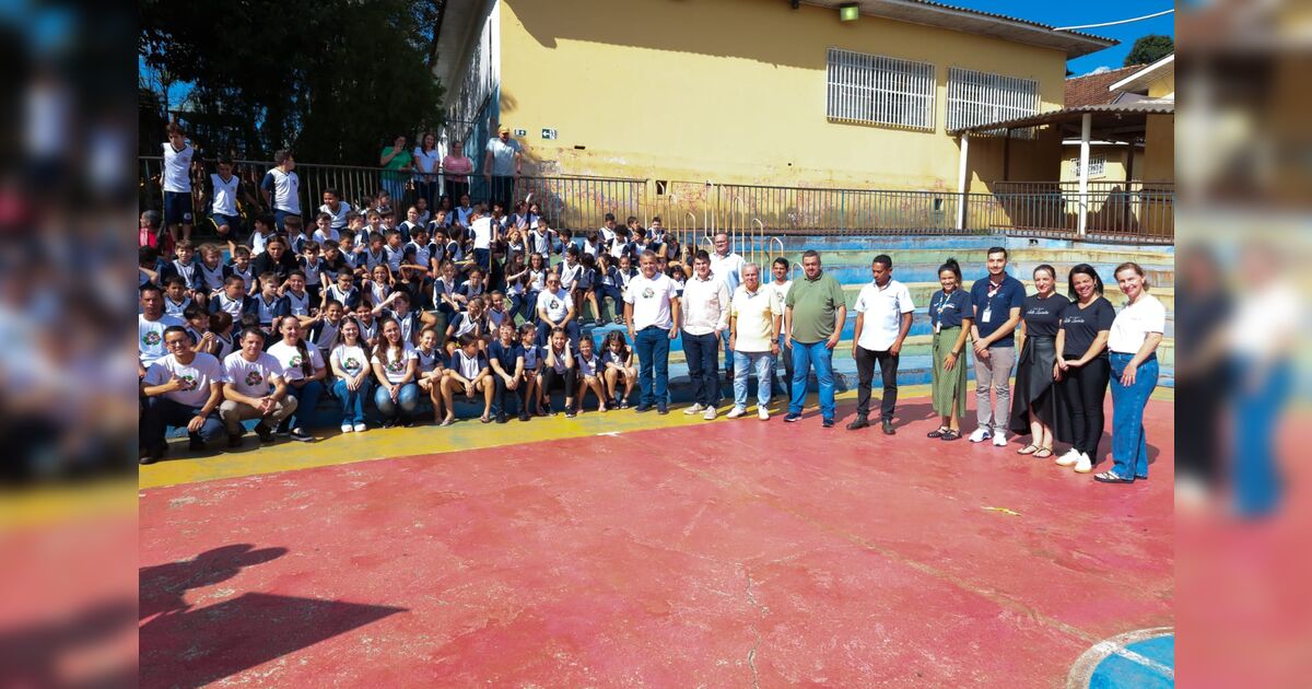 Arapongas promove abertura do projeto 