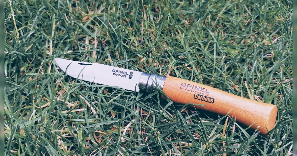 Homem em surto avança contra a PM com canivete em Apucarana