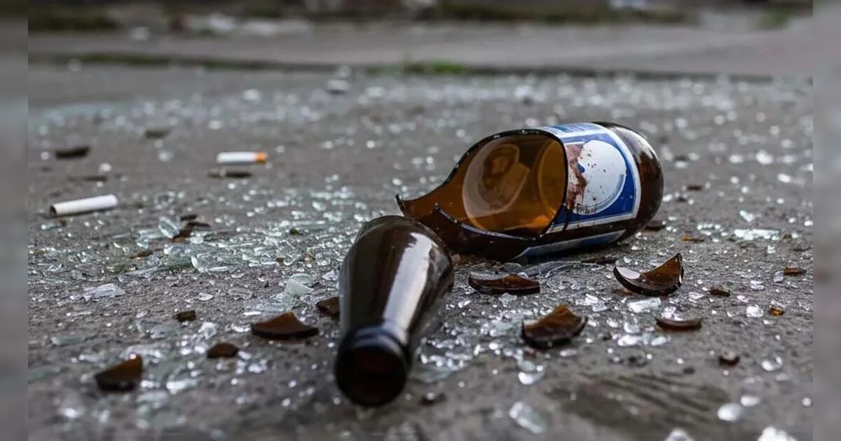 Jovem agride homem com garrafa durante confusão familiar em Godoy Moreira