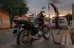 Chassi estava adulterado e a placa correspondia a uma motocicleta com alerta de furto ou roubo