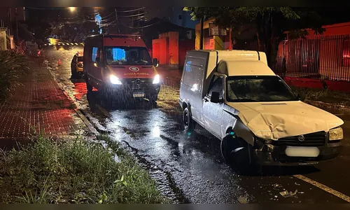 Homem é detido em Apucarana após colidir contra carro estacionado e recusar bafômetro