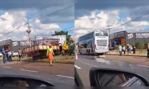 Acidente envolvendo três veículos na BR-376 mobiliza bombeiros