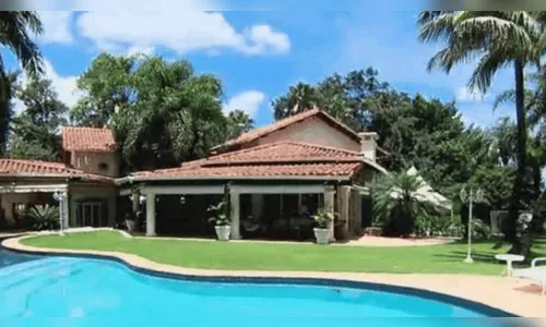 Apresentador brasileiro vendeu mansão luxuosa por mais de R$ 12 milhões; saiba quem