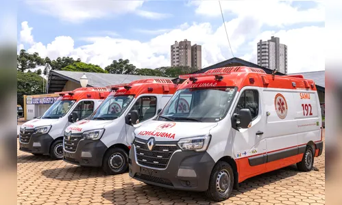 Samu de Arapongas renova frota com três novas ambulâncias de R$ 1,2 milhão