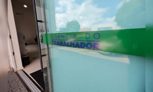 Paraná tem 27 mil vagas de emprego em todos os setores da economia