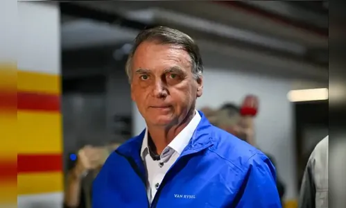 Bolsonaro é internado em UTI hospitalar no DF; entenda