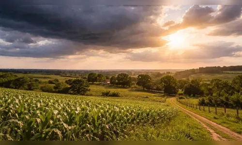 Domingo será de calor e pancadas de chuva em Ivaiporã e região