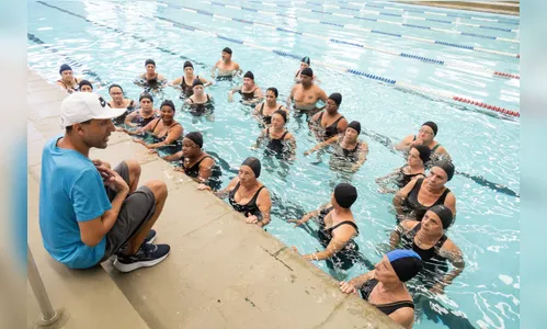 Apucarana divulga lista de alunos para aulas de natação e hidroginástica; confira
