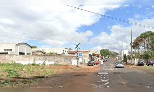 Ladrões arrombam loja na Vila Nova e furtam fios e ferramentas