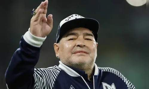 Antiga casa de Maradona é transformada em refeitório para pessoas carentes