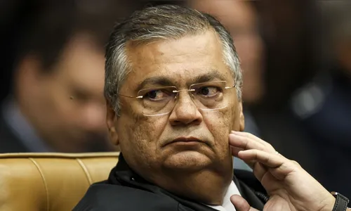 Dino acaba com a aposentadoria compulsória como punição a juízes