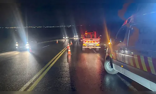 Dois motociclistas morrem em acidente envolvendo carro em Londrina