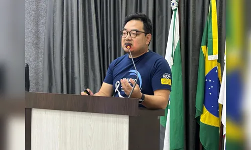 Médico alerta para prevenção do câncer de intestino na Câmara de Apucarana