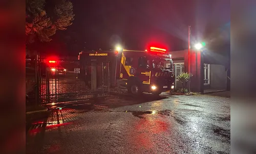 Incêndio atinge maquinário de empresa no Contorno Sul de Apucarana