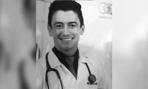Médico morre aos 43 anos após diagnóstico rápido de leucemia avançada
