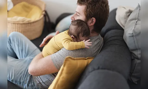 Lula sanciona lei que amplia licença-paternidade